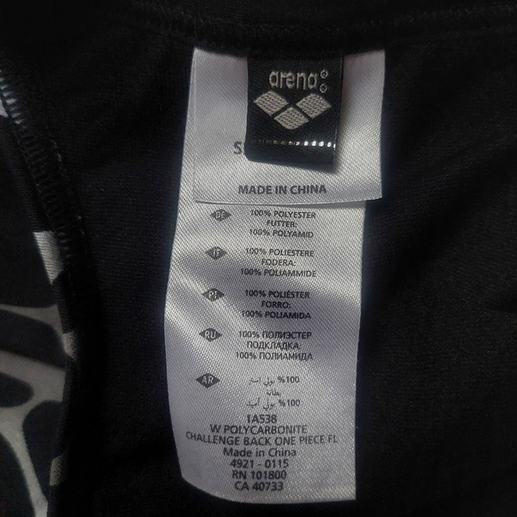 Arena Polycarbonite Challenge Back Swimsuit Size 38 - Picture 7 of 8